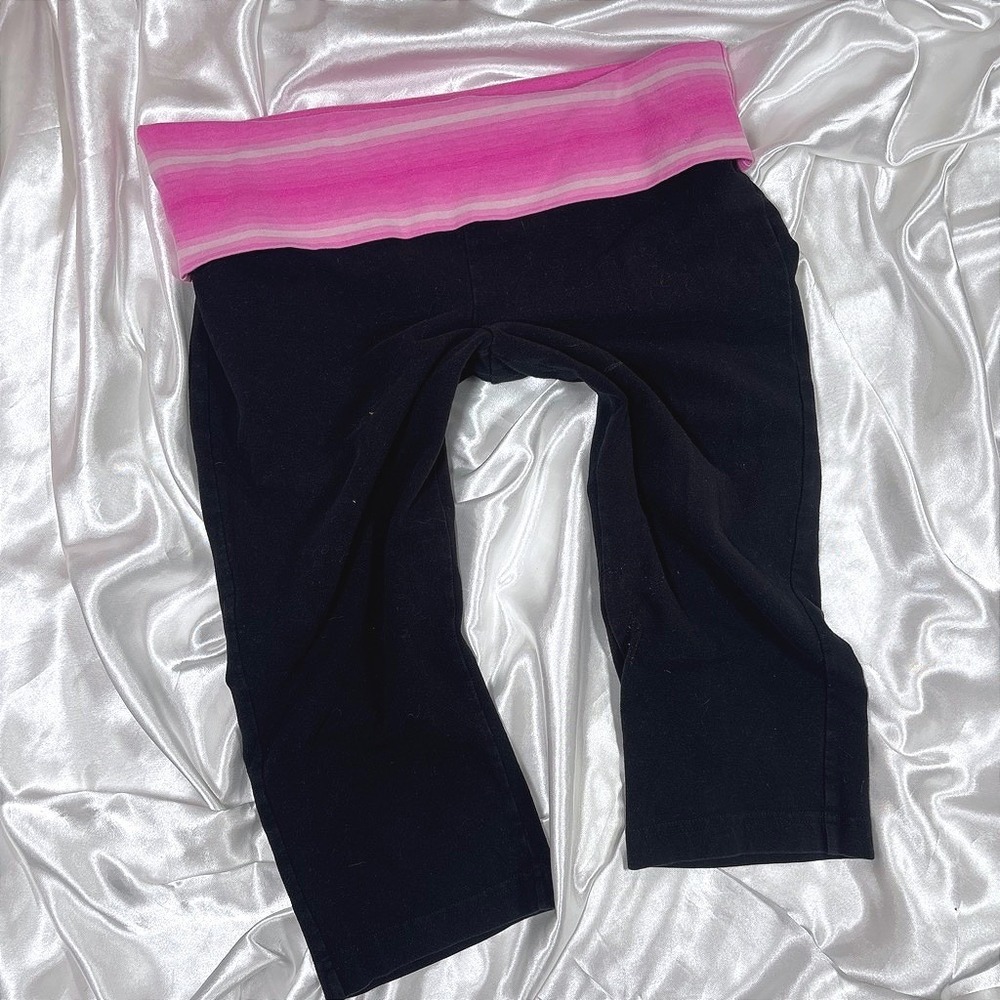 y2k Capri Yoga Pants Black Pink Good Fold Over Waist Ombre Cropped Leggings